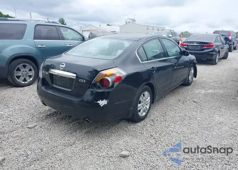 2011 Nissan Altima 2.5 S z USA, uszkodzony, nr VIN 1N4AL2AP4BN437742